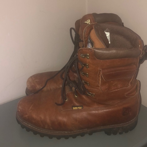 1600 thinsulate boots